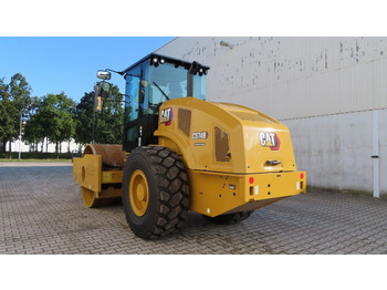 Kompaktor Caterpillar CS74B: obrázek 4