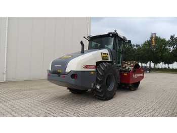 Kompaktor Dynapac CA3500PD: obrázek 2