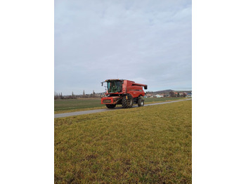 Sklízecí mlátička CASE IH Axial-Flow