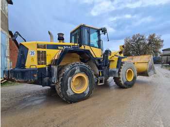 Kolový nakladač KOMATSU WA380-6