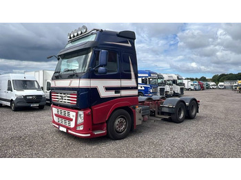 Podvozek s kabinou VOLVO FH