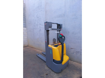 Stohovací vozík JUNGHEINRICH EJC