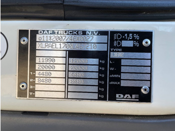 Skříňový nákladní auto DAF LF220: obrázek 2