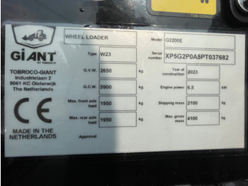 Kolový nakladač Giant G 2200 E: obrázek 3