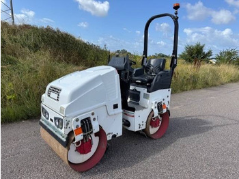Válec BOMAG