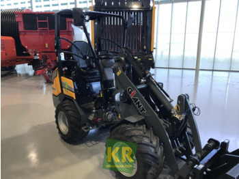 Nový Kloubový nakladač G2200E Giant: obrázek 2