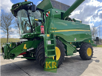 Sklízecí mlátička JOHN DEERE T660