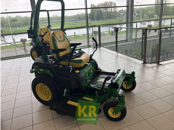 Sekačka na trávu JOHN DEERE