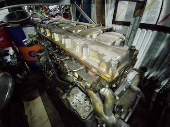Motor a díly MAN