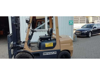 Dieselový vysokozdvižný vozík