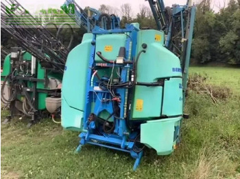 Tažený postřikovač BERTHOUD