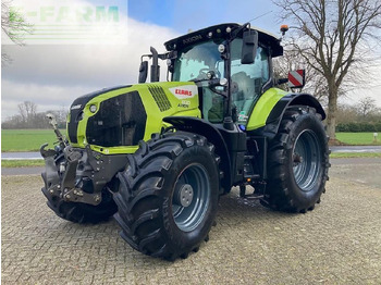 Traktor CLAAS Axion 830