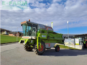 Sklízecí mlátička CLAAS Dominator