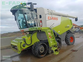 Sklízecí mlátička CLAAS Lexion 670