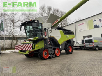 Sklízecí mlátička CLAAS Lexion 7700