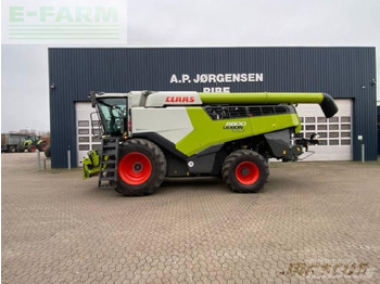 Sklízecí mlátička CLAAS Lexion