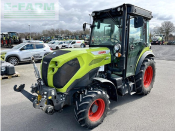 Traktor CLAAS Nexos