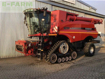 Sklízecí mlátička CASE IH