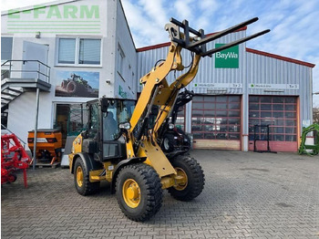 Mini rýpadlo CATERPILLAR 906