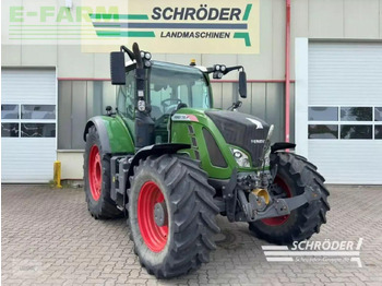 Traktor FENDT 718 Vario