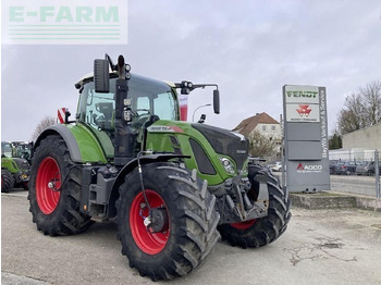 Traktor FENDT 720 Vario