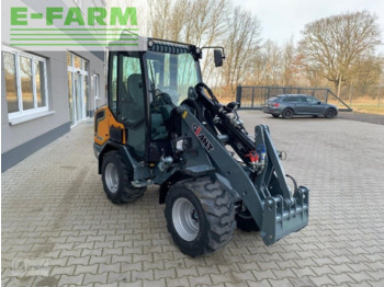 Kloubový nakladač Giant g2700 elektro: obrázek 2