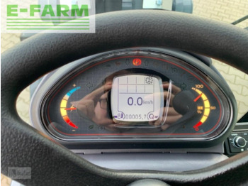 Kloubový nakladač Giant g2700 elektro: obrázek 5