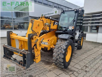 Teleskopický manipulátor JCB