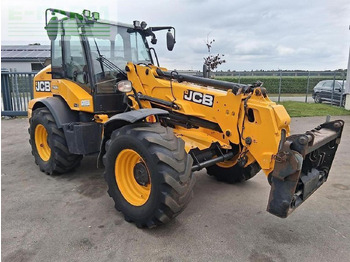 Kolový nakladač JCB TM320