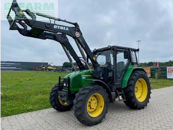 Traktor JOHN DEERE
