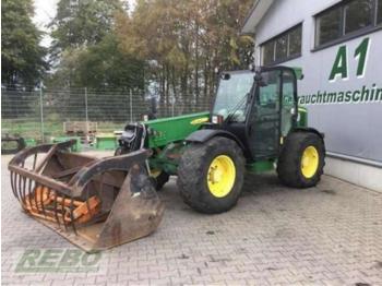 Teleskopický manipulátor John Deere 3415: obrázek 1