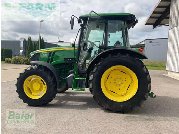 Traktor John Deere 5075 m: obrázek 2
