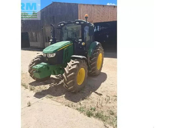 Traktor JOHN DEERE 6110M