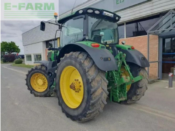 Traktor John Deere 6215r: obrázek 4