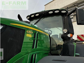 Traktor John Deere 6250r: obrázek 2 Traktor John Deere 6250r: obrázek 2