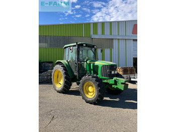 Traktor JOHN DEERE 6320