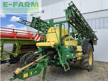 Tažený postřikovač JOHN DEERE