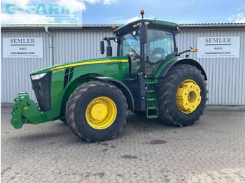 Traktor JOHN DEERE 8400