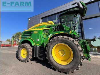 Sklízecí řezačka JOHN DEERE 8600