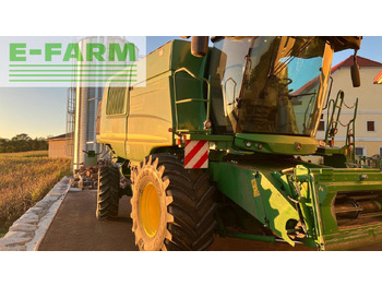 Sklízecí mlátička John Deere T550 HM: obrázek 4