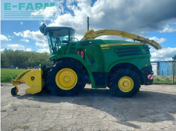 Sklízecí řezačka JOHN DEERE 8400