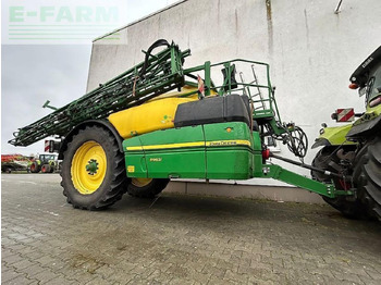Tažený postřikovač John Deere r962i: obrázek 2 Tažený postřikovač John Deere r962i: obrázek 2