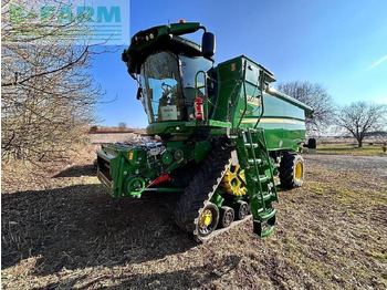 Sklízecí mlátička JOHN DEERE T670
