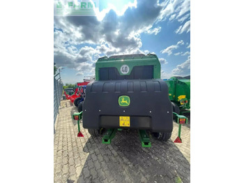 Lis na hranaté balíky John Deere v451g: obrázek 4