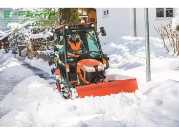 Traktor KUBOTA