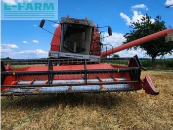 Sklízecí mlátička MASSEY FERGUSON
