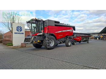 Sklízecí mlátička MASSEY FERGUSON