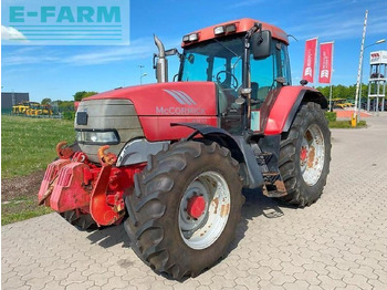 Traktor McCORMICK