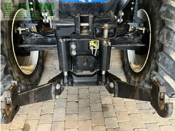 Traktor New Holland T7.220: obrázek 2