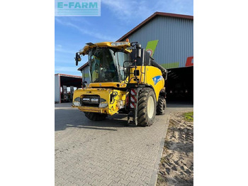 Sklízecí mlátička NEW HOLLAND CR9070